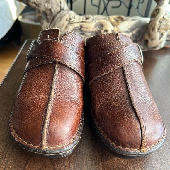 BOC Born Concept Women Brown Leather Slip On Mule Clog Shoe Size 10 - Picture 2 of 8